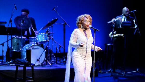 Ella Fitzgerald: First Lady of Song starring Alexis J Roston. Artists Lounge Live.