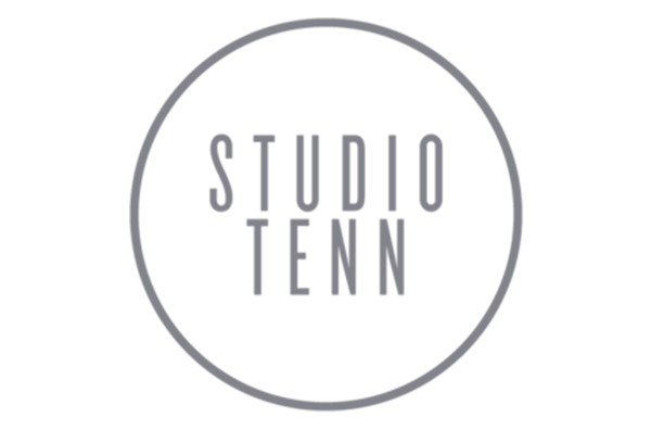 studiotennlogogray